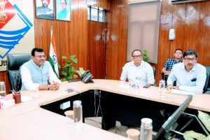 ग्रोथ सेंटर्स की प्रगति की मुख्य सचिव ने की समीक्षा, ट्रेसेबिलिटी और GI टैगिंग पर दिया जोर