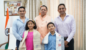 नन्हे पर्वतारोहियों ने बढ़ाया उत्तराखंड का मान, सीएम धामी ने किया सम्मानित